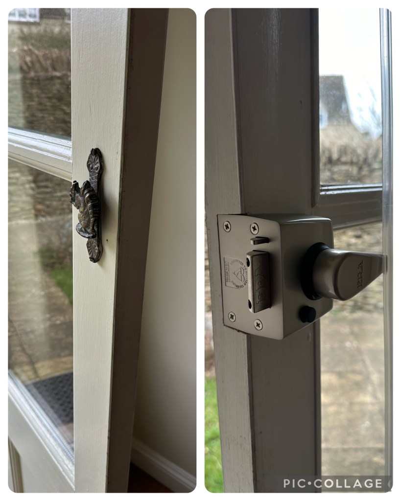 Locksmiths Cheltenham supplied and fitted this brittish standard night latch to a holiday rental to meet fire regulations.